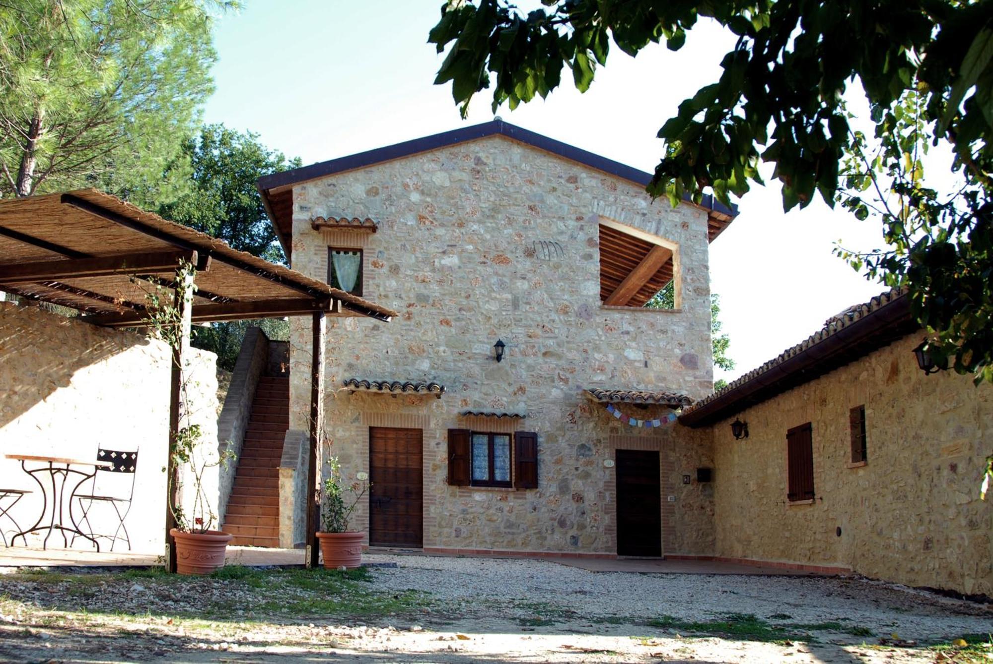 Agriturismo Bio Tra Cielo E Terra Lejlighed Grutti Eksteriør billede