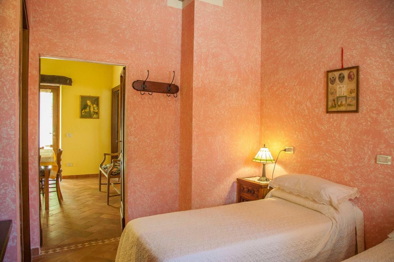 Agriturismo Bio Tra Cielo E Terra Lejlighed Grutti Eksteriør billede